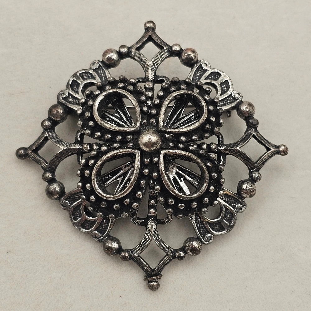 Vintage Hedy Brooch Filigree Silver Tone Openwork Ornate Textured Pin 2"
